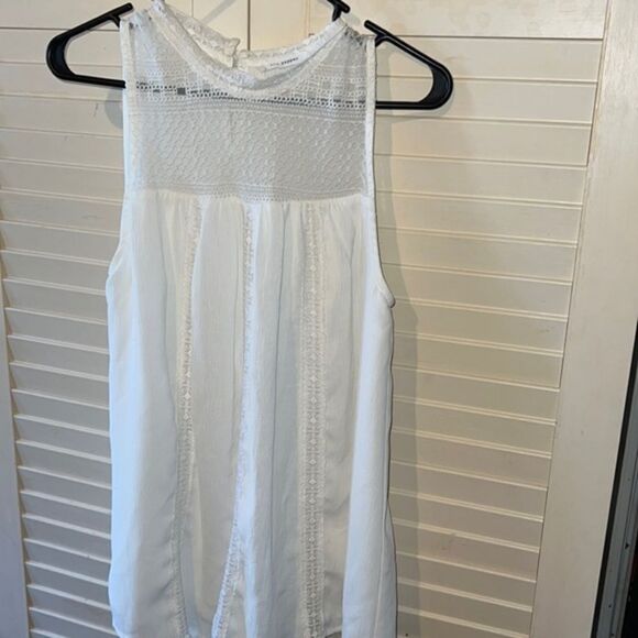 Blu Pepper Lace sleeveless blouse size small - Picture 1 of 6